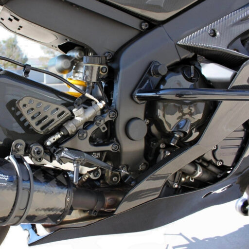 LighTech Carbon Fiber Clutch Cover CARY9930 - Yamaha R6 2006-2023